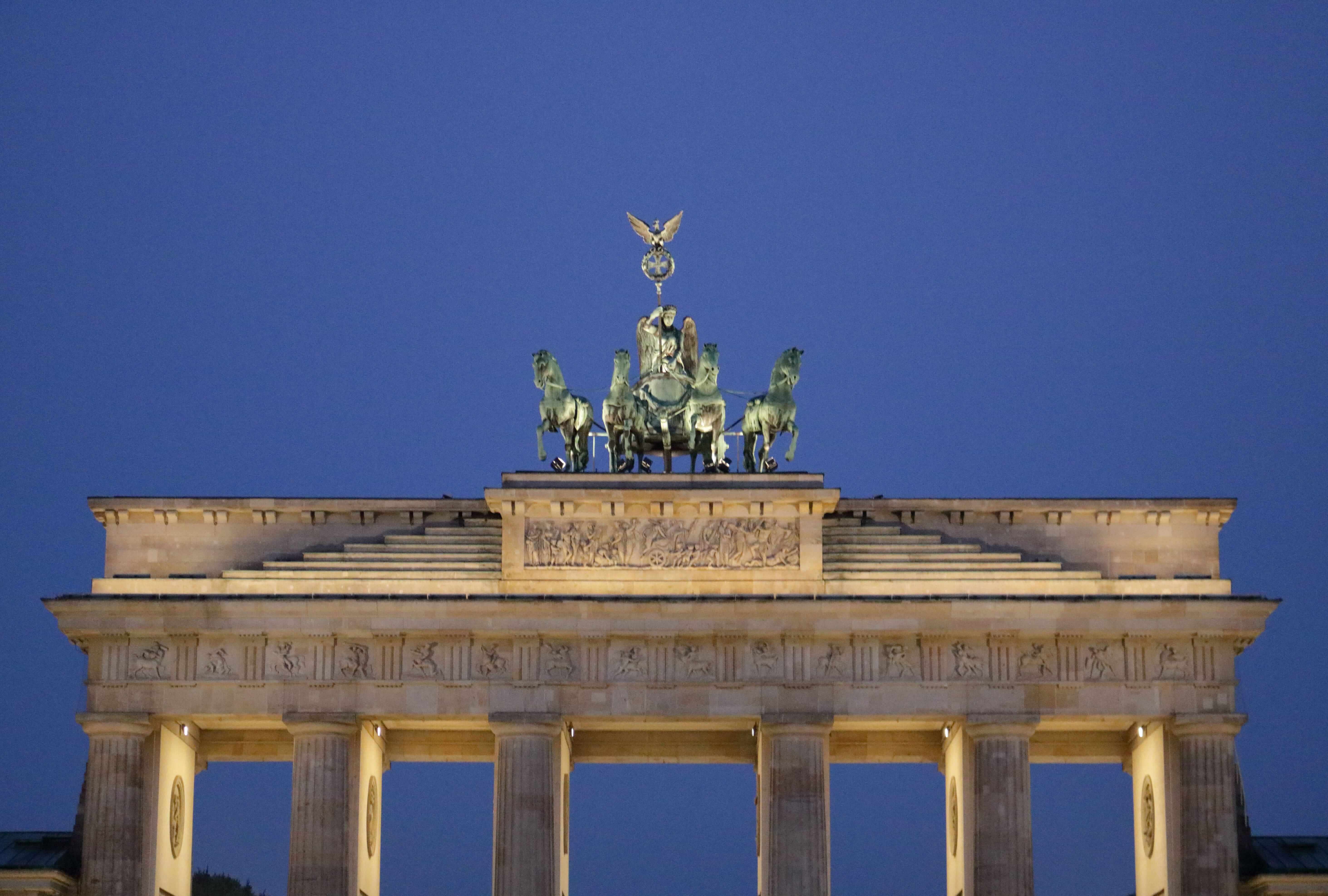 Das Brandenburger Tor in Berlin erkunden mit Guidenex